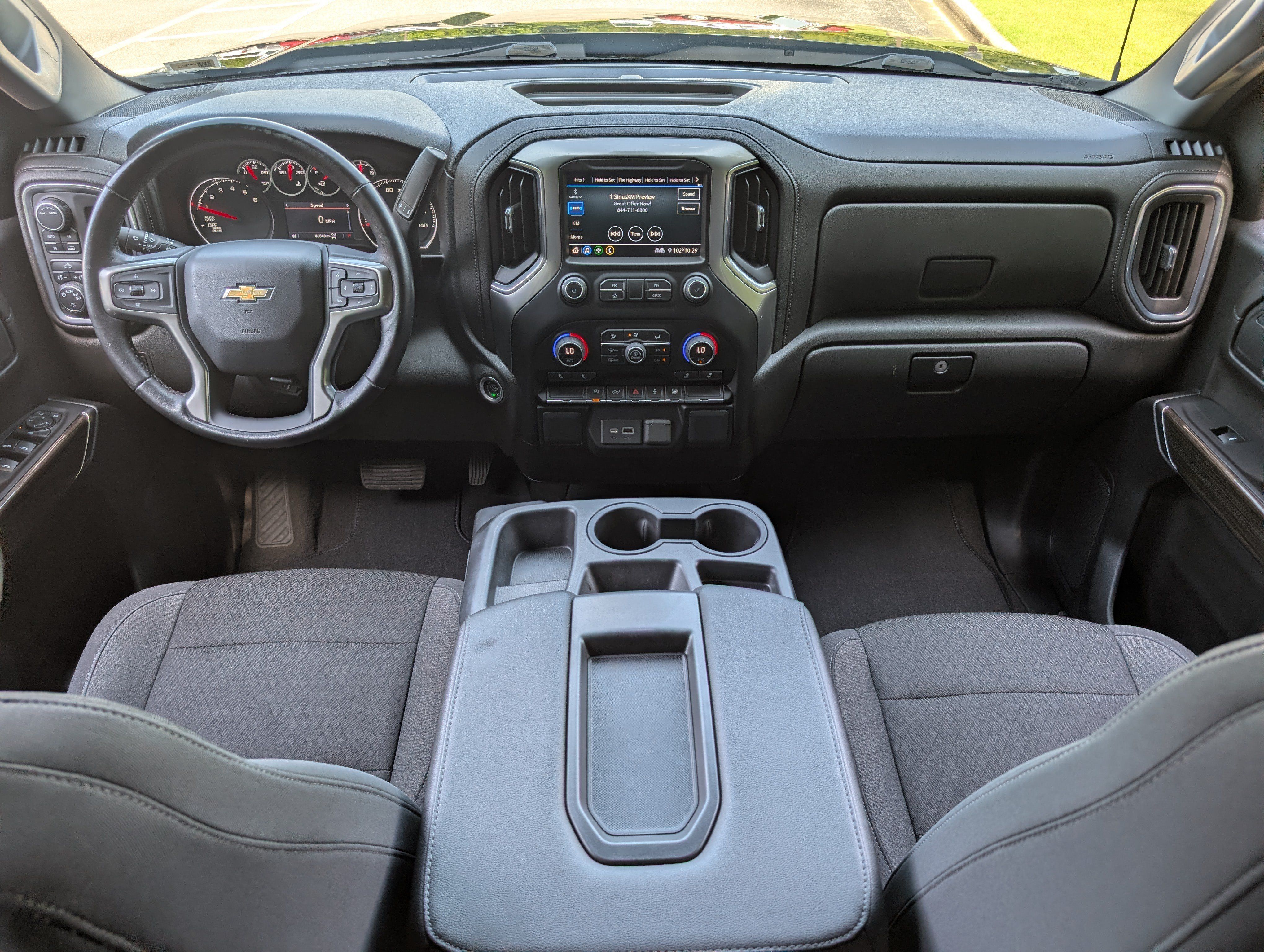Used 2022 Chevrolet Silverado 1500 LT AWD/4WD image 22