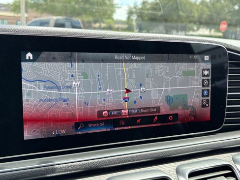 Used 2022 Mercedes-Benz GLE 350 w/ Premium Package image 32