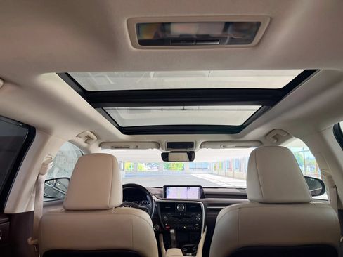 Used 2017 Lexus RX 350 FWD w/ Luxury Package image 37