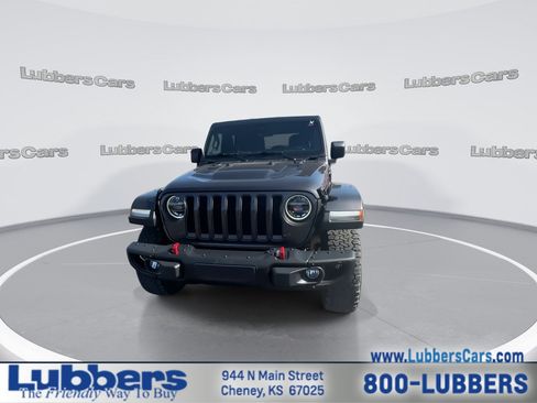 Used 2021 Jeep Wrangler Unlimited Rubicon AWD/4WD image 3