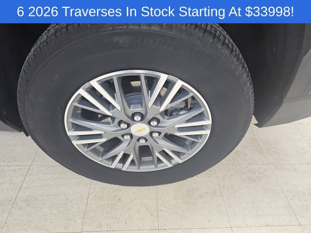 Used 2026 Chevrolet Traverse LT w/ Driver Confidence Package FWD image 28