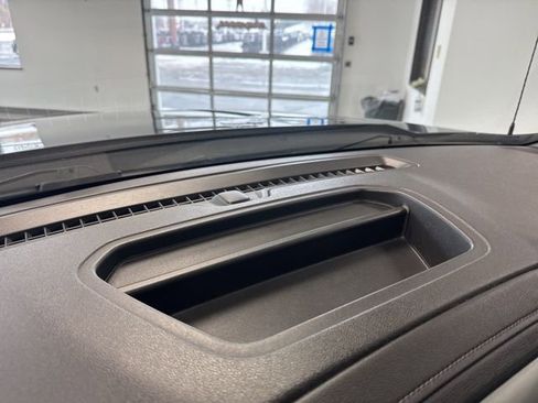 Used 2021 Chevrolet Silverado 1500 RST image 52