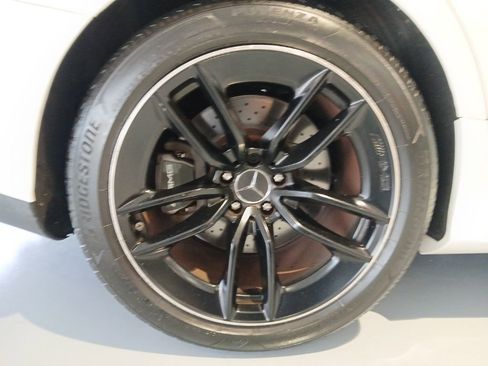 Used 2022 Mercedes-Benz AMG GT 43 image 19