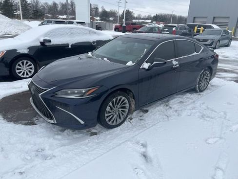 Used 2025 Lexus ES 350 Ultra Luxury w/ Accessory Package (Z1) FWD image 1