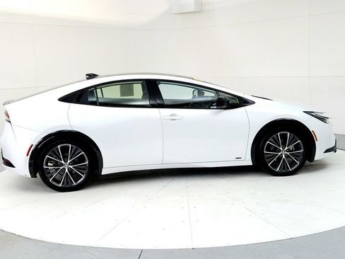 Used 2023 Toyota Prius Limited w/ Limited Premium Package AWD/4WD image 6