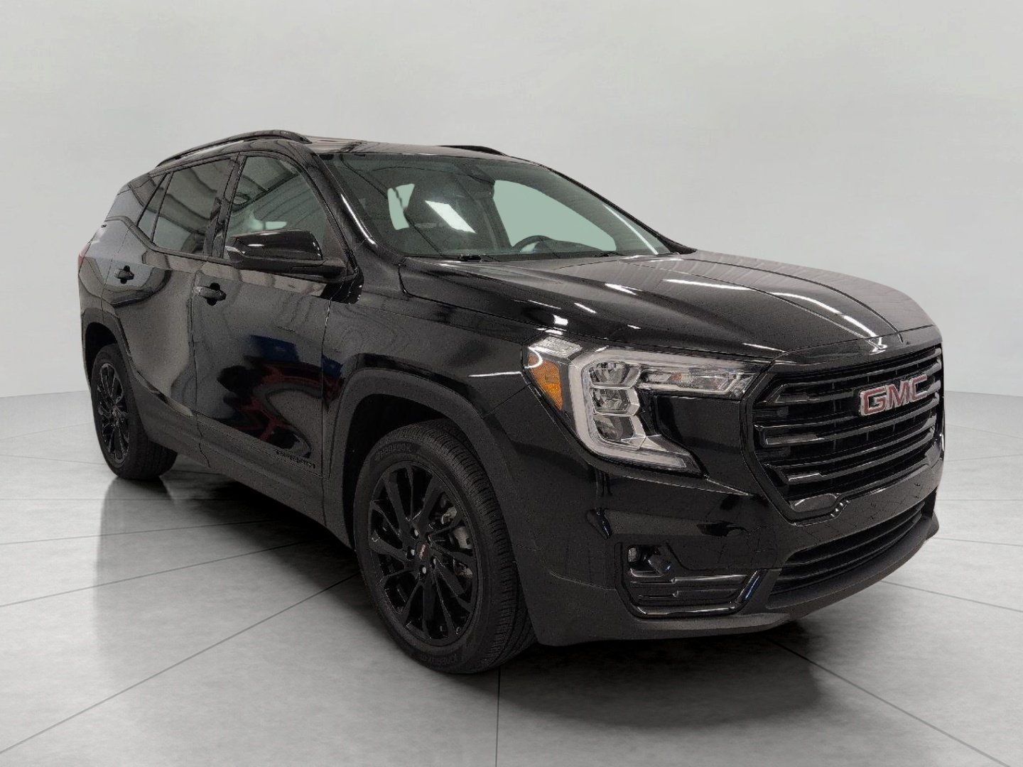 Used 2023 GMC Terrain SLT w/ Elevation Edition AWD/4WD image 1