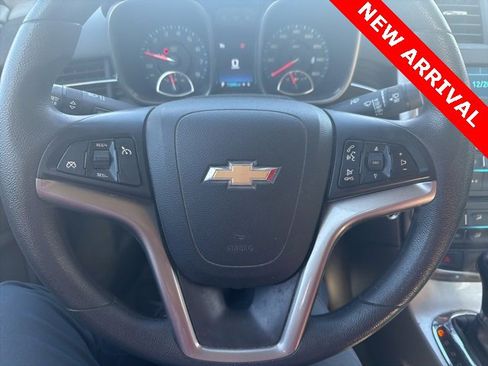 Used 2015 Chevrolet Malibu LS image 11
