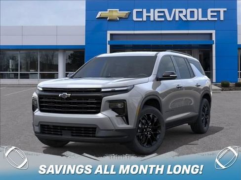 New 2026 Chevrolet Traverse LT w/ Midnight/Sport Edition AWD/4WD image 6