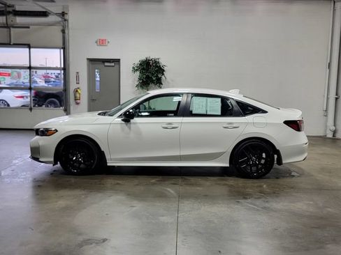 Certified 2026 Honda Civic Sport image 8