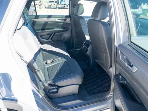 New 2026 Volkswagen Atlas Cross Sport SE FWD image 37