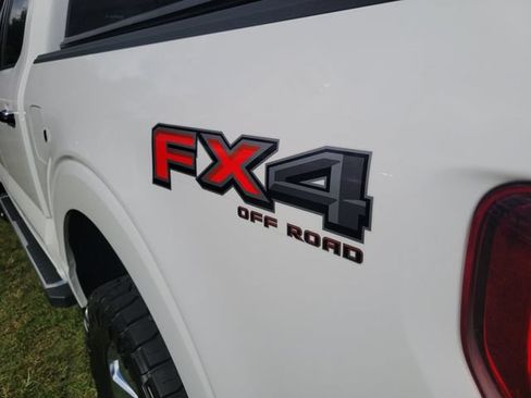 Used 2022 Ford F150 Lariat w/ Equipment Group 502A High AWD/4WD image 7