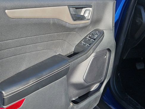 Used 2022 Ford Escape SE w/ Convenience Package image 18