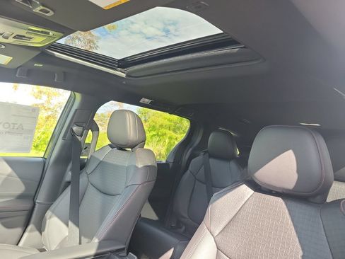 New 2026 Toyota Sienna XSE FWD image 21