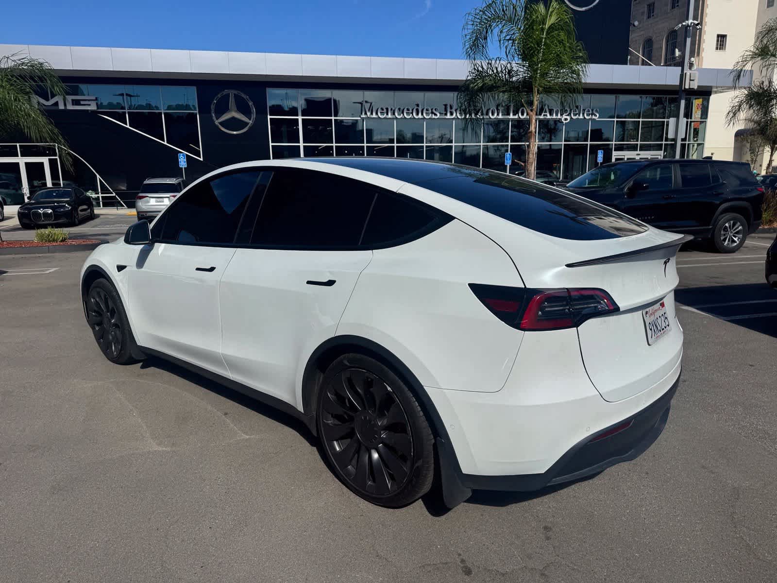 Used 2022 Tesla Model Y Performance AWD/4WD image 4
