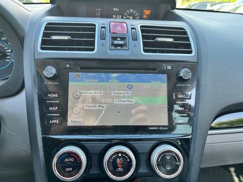 Used 2017 Subaru Forester 2.5i Limited AWD/4WD image 7