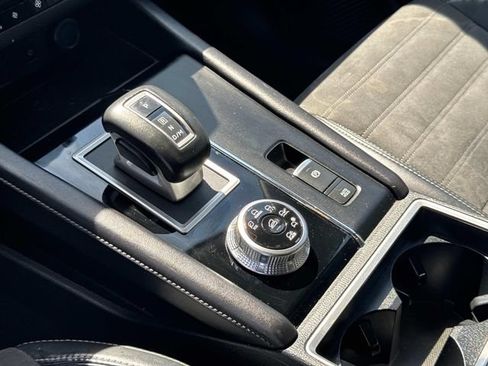 Used 2022 Mitsubishi Outlander SE AWD/4WD image 34