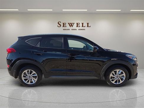 Used 2016 Hyundai Tucson SE w/ Option Group 02 image 5