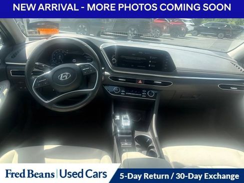 Used 2023 Hyundai Sonata SEL w/ Convenience Package FWD image 11