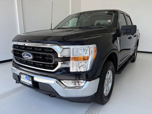 Used 2022 Ford F150 XLT w/ Equipment Group 301A Mid AWD/4WD image 16