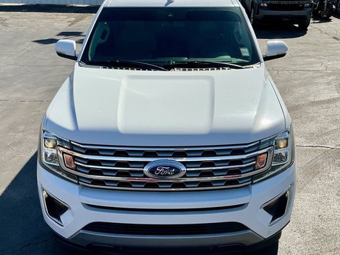 Used 2020 Ford Expedition Limited image 11