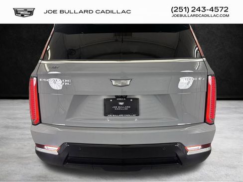 New 2026 Cadillac Escalade IQL Luxury image 3
