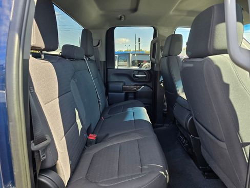 Used 2023 GMC Sierra 2500 SLE w/ SLE Convenience Package image 12