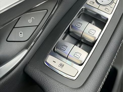 Used 2022 Mercedes-Benz GLC 300 4MATIC image 14