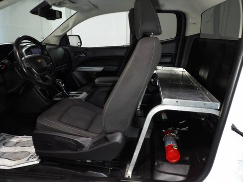 Used 2022 Chevrolet Colorado LT w/ Fleet Safety Package RWD image 14