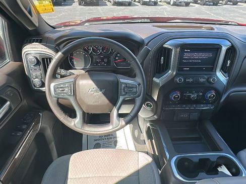 Used 2022 Chevrolet Silverado 1500 RST image 16