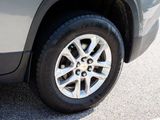 Used 2021 Chevrolet Traverse LS image 6