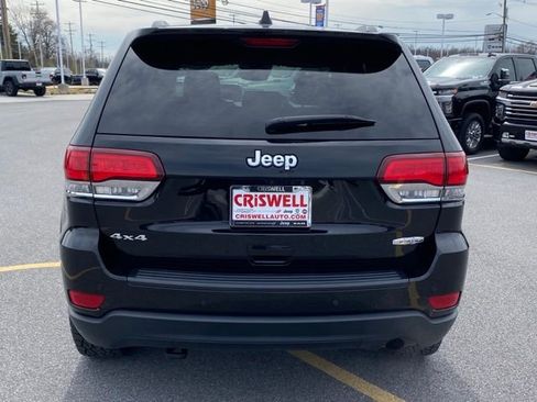 Used 2020 Jeep Grand Cherokee Laredo w/ Quick Order Package 2BN North AWD/4WD image 4