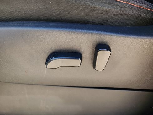 Used 2023 Nissan Frontier Pro-X w/ Pro Convenience Package image 13