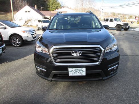 Used 2020 Subaru Ascent Limited w/ Technology Package image 2