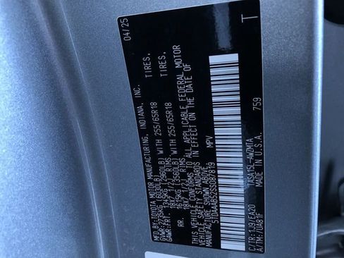 Certified 2025 Toyota Grand Highlander AWD image 33