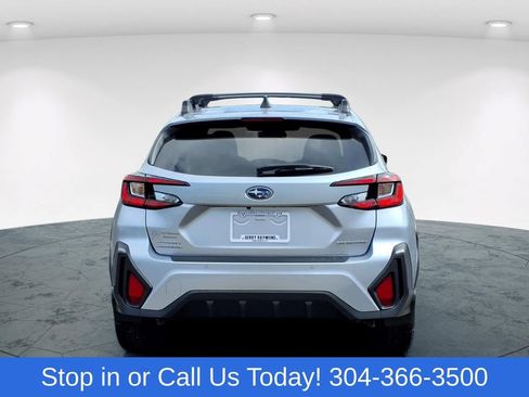 Used 2024 Subaru Crosstrek 2.5i Limited w/ Crosstrek Mirror Package AWD/4WD image 4