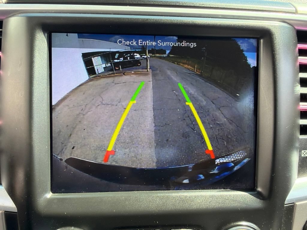 Used 2018 RAM 1500 4x4 Crew Cab Lone Star image 34