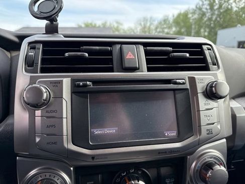 Used 2016 Toyota 4Runner SR5 Premium AWD/4WD image 14