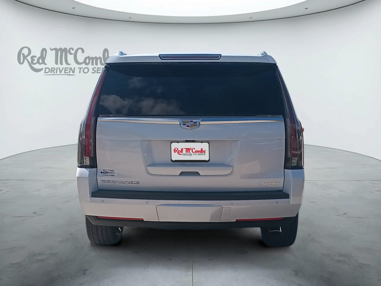 Used 2019 Cadillac Escalade Premium Luxury AWD/4WD image 6