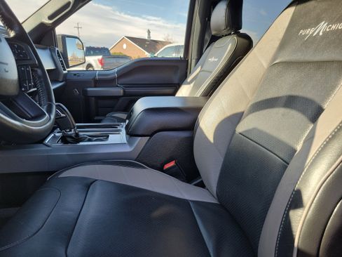 Used 2018 Ford F150 XLT w/ Equipment Group 302A Luxury image 21