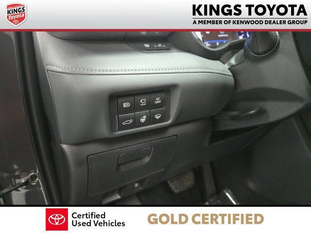 Used 2022 Toyota Highlander Platinum AWD/4WD image 14
