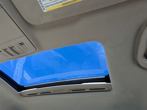 Used 2012 Buick Verano Leather FWD image 24