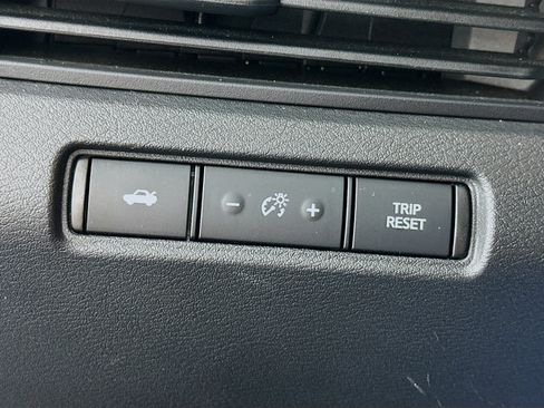 Used 2023 Nissan Altima 2.5 SR image 16