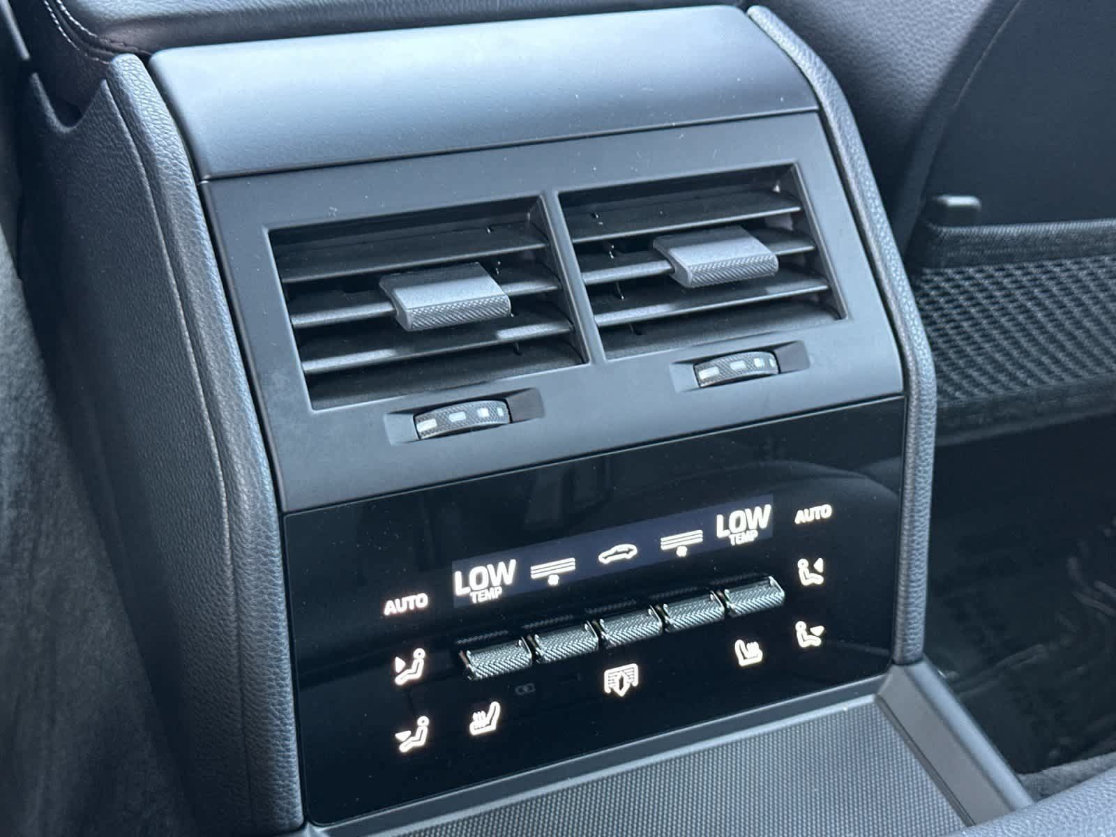 Certified 2025 Porsche Panamera 4 AWD/4WD image 14
