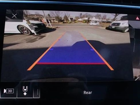 Used 2019 Audi Q8 Premium Plus image 47