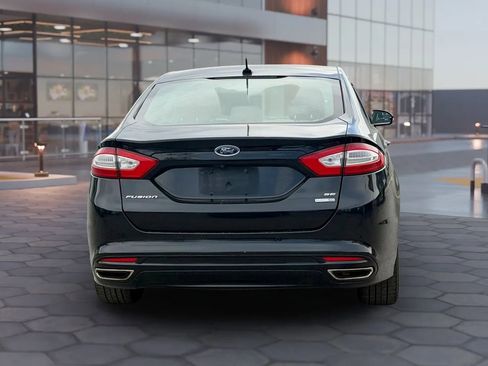 Used 2016 Ford Fusion SE w/ Equipment Group 202A AWD/4WD image 8