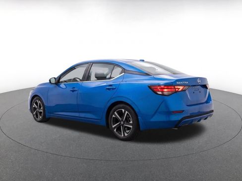 Used 2025 Nissan Sentra SV FWD image 7
