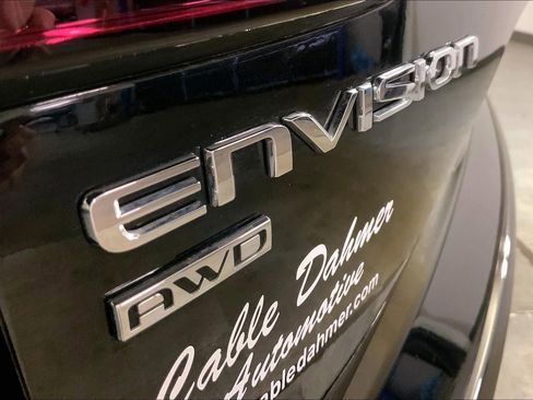 Used 2025 Buick Envision Sport Touring image 8
