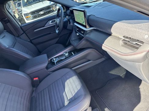 New 2025 Ford Explorer ST-Line w/ Premium Package image 28