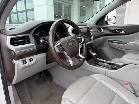 Used 2018 GMC Acadia SLT AWD/4WD image 11