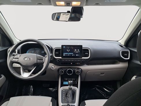 New 2026 Hyundai Venue SEL image 19